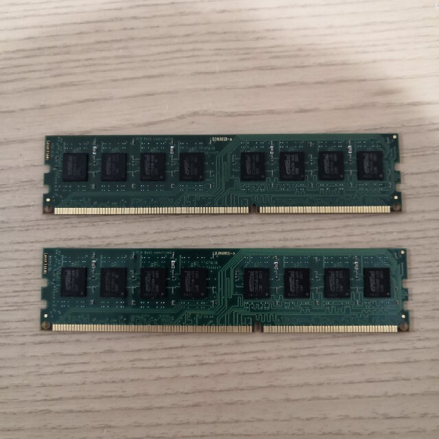 DDR3 1600 UDIMM 240 1