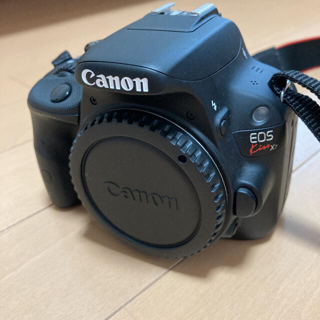 Canon EOS KISS X7 EF-S18-55 IS STM 1