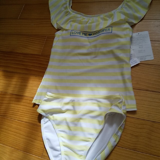 新品★女の子   水着   170 キッズ/ベビー/マタニティのキッズ服女の子用(90cm~)(水着)の商品写真