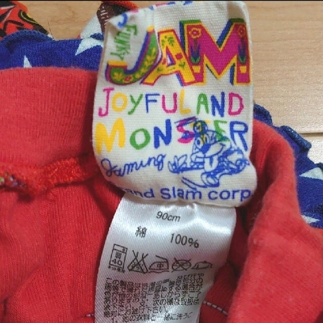 JAM(ジャム)のasucham様専用USED　ジャム　５段フリル　ショートパンツ　お菓子柄　90 キッズ/ベビー/マタニティのキッズ服女の子用(90cm~)(パンツ/スパッツ)の商品写真