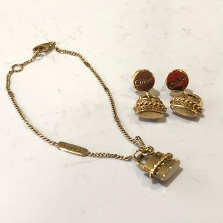 Chloe　パドロックチャームピアス