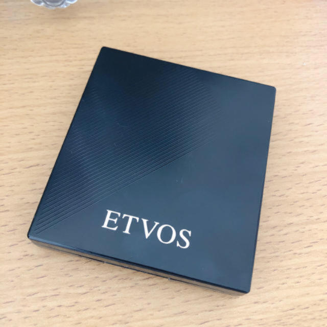 ETVOS(エトヴォス)のETVOS  ミネラルスノーパウダー コスメ/美容のベースメイク/化粧品(フェイスパウダー)の商品写真