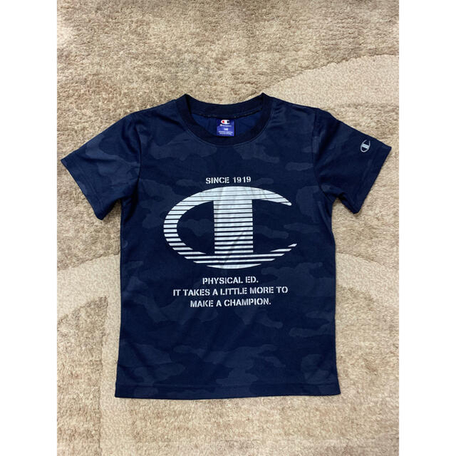 Champion(チャンピオン)のチャンピオン　上下セット　140 キッズ/ベビー/マタニティのキッズ服男の子用(90cm~)(Tシャツ/カットソー)の商品写真