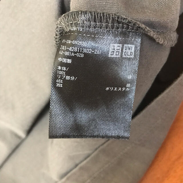 UNIQLO(ユニクロ)のユニクロ コットンノースリーブT グレー レディースのトップス(タンクトップ)の商品写真