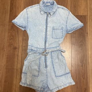 ベルシュカ(Bershka)のBershka デニムジップアップロンパース　XS(オールインワン)