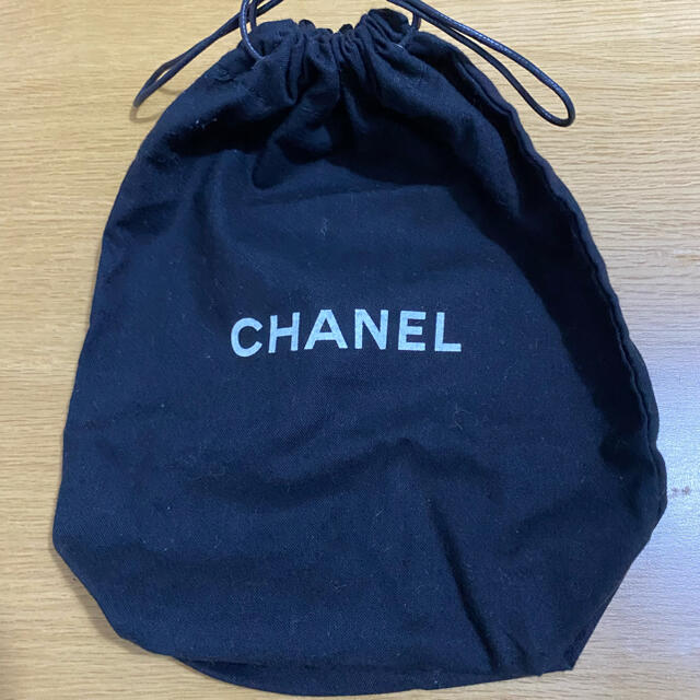 CHANEL(シャネル)のシャネル　巾着　保存袋 レディースのファッション小物(ポーチ)の商品写真