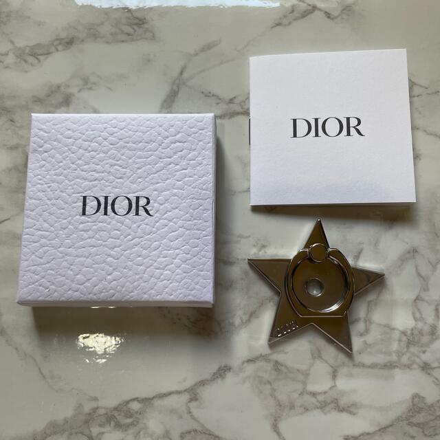 Dior(ディオール)のDior ノベルティ スマホリング 星 スマホ/家電/カメラのスマホアクセサリー(その他)の商品写真