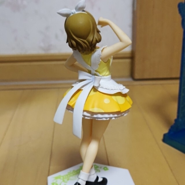 ラブライブ! 小泉花陽 フィギュアセットの通販 by こずえの家's ラブライブ! 小泉花陽 フィギュアセットの通販 by こずえの家's