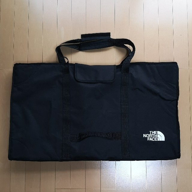 THE NORTH FACE(ザノースフェイス)のTNF THE NORTHFACE キャンプテーブルスリム　ノースフェイス  スポーツ/アウトドアのアウトドア(テーブル/チェア)の商品写真