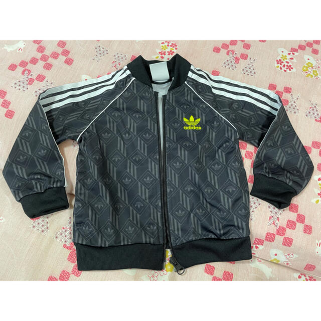 adidas(アディダス)のadidas セットアップ ジャージ 90 キッズ/ベビー/マタニティのキッズ服男の子用(90cm~)(ジャケット/上着)の商品写真