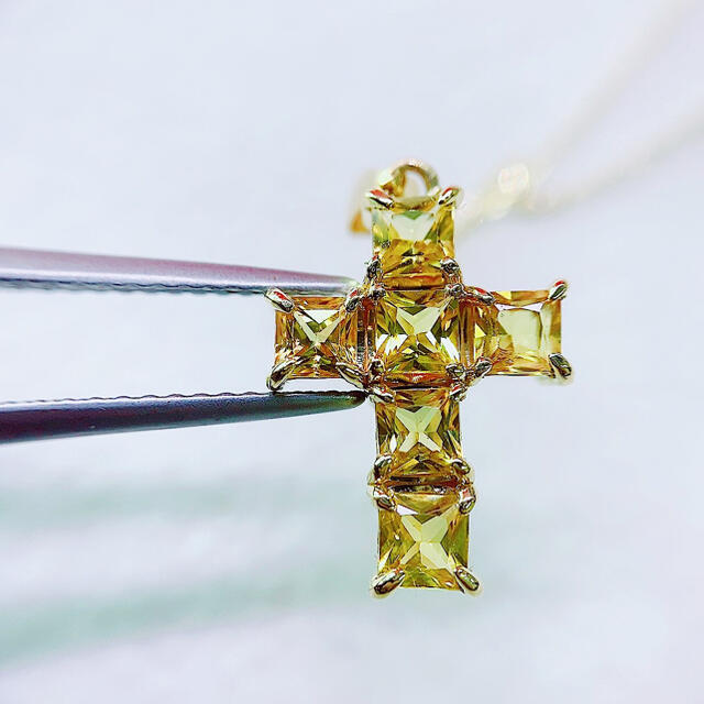 ☆1.00ct☆✨イエローサファイア クロスK18 ペンダント ネックレス