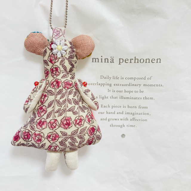 mina perhonen(ミナペルホネン)の⭐︎river⭐︎様　専用 ハンドメイドのファッション小物(バッグチャーム)の商品写真