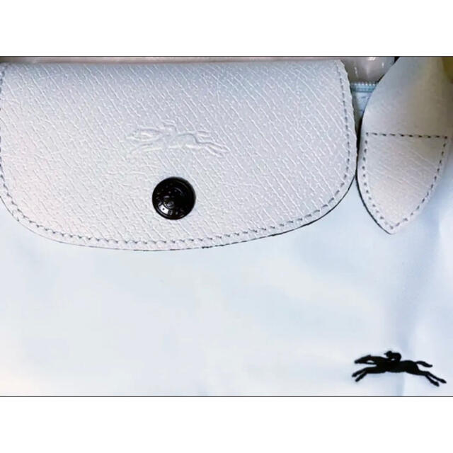 LONGCHAMP(ロンシャン)の新品未使用☆ロンシャン ハンドバッグ プリアージュ M ブルー 折り畳み 水色 レディースのバッグ(トートバッグ)の商品写真