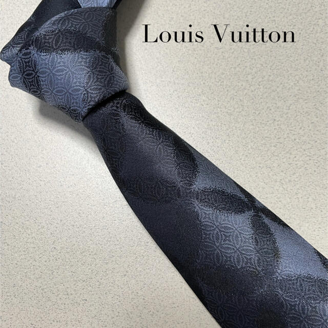 LOUIS VUITTON(ルイヴィトン)の【美品】Louis Vuitton ルイヴィトン　ネクタイ メンズのファッション小物(ネクタイ)の商品写真