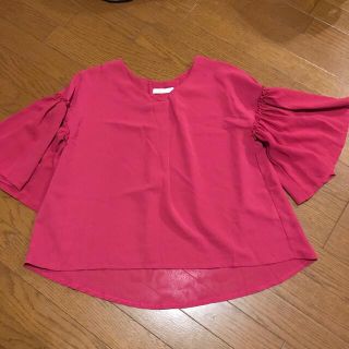 ショコラフィネローブ(chocol raffine robe)のお値下げ！赤ブラウス　chocol raffine robe(シャツ/ブラウス(長袖/七分))