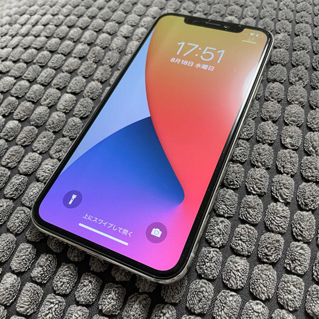 iPhone X 64GB docomo SIMロック解除済み