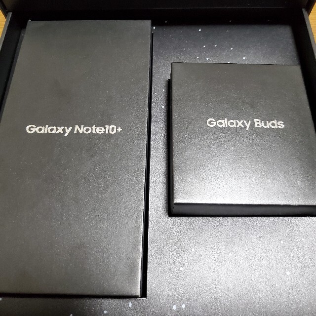 Galaxy(ギャラクシー)のGalaxy note10+　STAR WARSコラボ　付属品のみ スマホ/家電/カメラのスマートフォン/携帯電話(その他)の商品写真