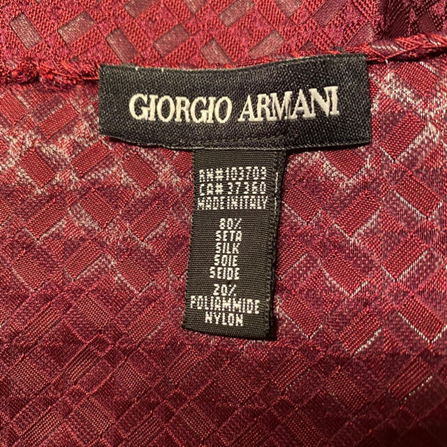 Giorgio Armani(ジョルジオアルマーニ)の新品未使用クリーニング済み！ジョルジョアルマーニ　ハンカチ メンズのファッション小物(ハンカチ/ポケットチーフ)の商品写真