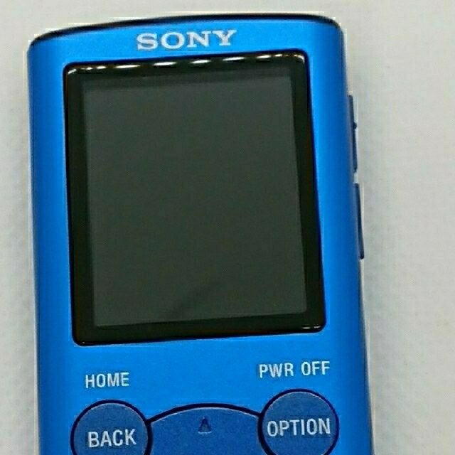 WALKMAN(ウォークマン)のSony ウォークマン Eシリーズ　2GB ブルー NW-E052/L スマホ/家電/カメラのオーディオ機器(その他)の商品写真