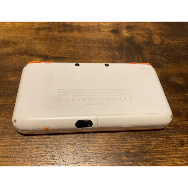 ニンテンドー2DS(ニンテンドー2DS)のRINさん専用　ニンテンドー2DS LL  本体　ソフト8本セット エンタメ/ホビーのゲームソフト/ゲーム機本体(携帯用ゲーム機本体)の商品写真