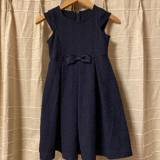 anyFAM(エニィファム)のany FAM  フォーマルワンピース　110 キッズ/ベビー/マタニティのキッズ服女の子用(90cm~)(ドレス/フォーマル)の商品写真