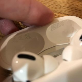 アップル(Apple)のおまけ付き air pods pro 本物 偽物なら返品受け付けます(ヘッドフォン/イヤフォン)