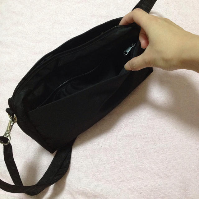 MUJI (無印良品)(ムジルシリョウヒン)の無印良品 ショルダー付き整理ポーチ レディースのバッグ(ショルダーバッグ)の商品写真