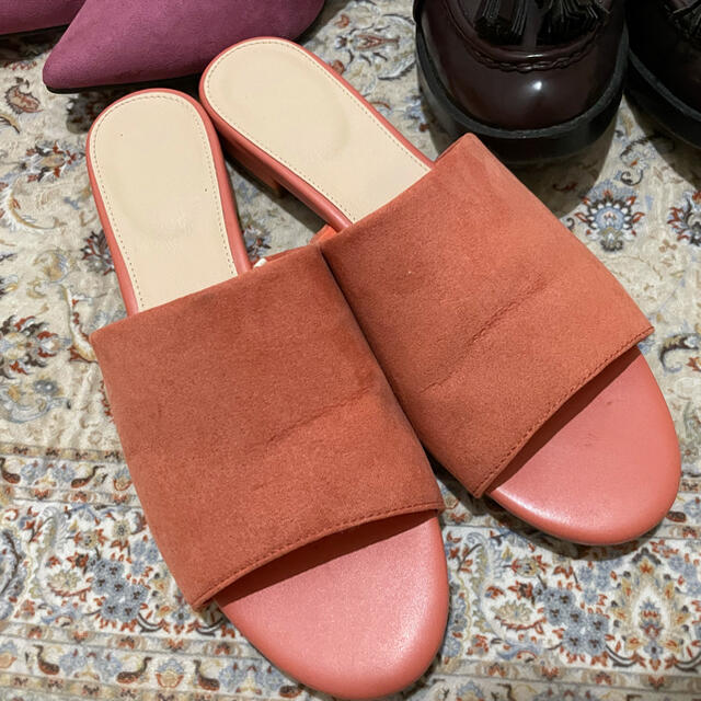 ZARA(ザラ)のリンゴちゃん様ご専用　靴　4足セット レディースの靴/シューズ(スニーカー)の商品写真