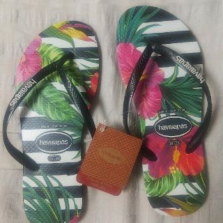 ハワイアナス(havaianas)のco co さま専用（ハワイアナス） ★タグ付き新品未使用ビーチサンダル(ビーチサンダル)