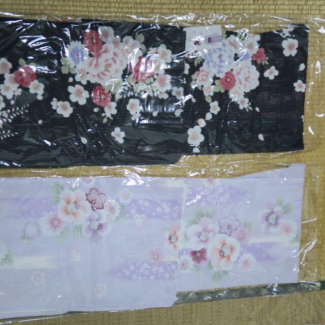 新品 洗える 小紋 プレタ 着物 帯 仕立て上がり 袷 モダン 牡丹 椿 桜 黒 レディースの水着/浴衣(着物)の商品写真