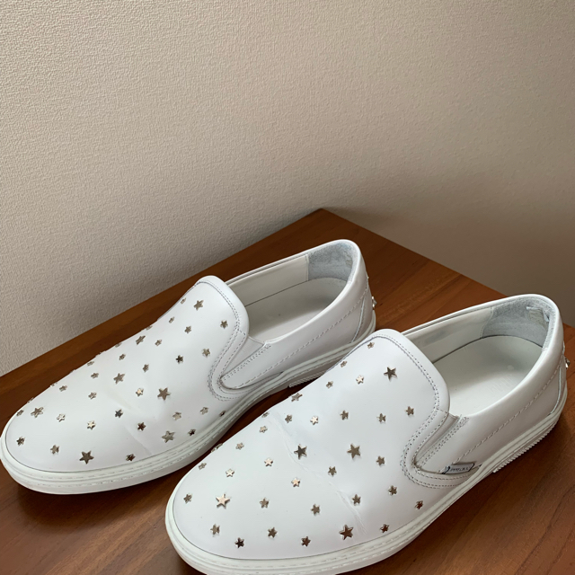 シルバーピーチ 美品 ジミーチュウ スニーカー GROVE 42 - 通販