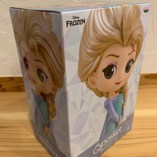 アナと雪の女王(アナトユキノジョオウ)のQ posket Disney -Elsa- Glitter line エルサ エンタメ/ホビーのフィギュア(アニメ/ゲーム)の商品写真