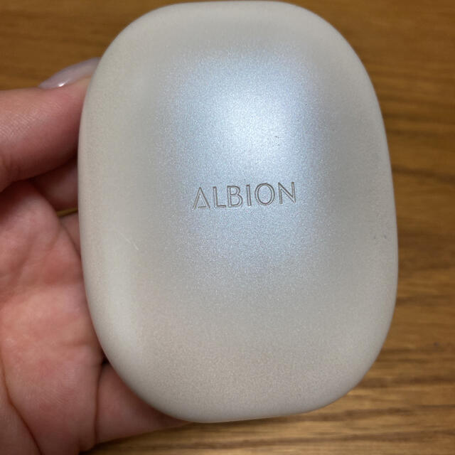 ALBION(アルビオン)のHRK様　アルビオン　ホワイトパウダレスト　040 コスメ/美容のベースメイク/化粧品(ファンデーション)の商品写真
