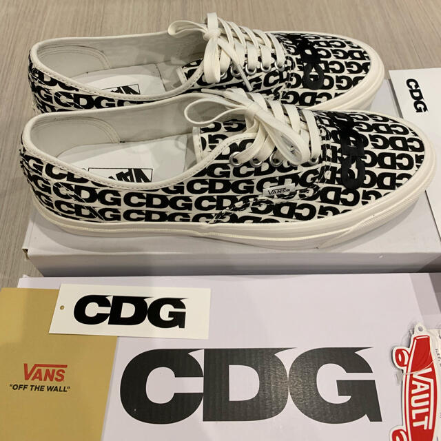 COMME des GARCONS(コムデギャルソン)のCDG VANS AUTHENTIC 27.5 US9.5 ヴァンズ ギャルソン メンズの靴/シューズ(スニーカー)の商品写真