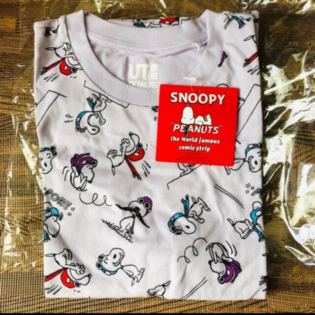 UNIQLO(ユニクロ)のユニクロ　スヌーピー　Tシャツ レディースのトップス(Tシャツ(半袖/袖なし))の商品写真