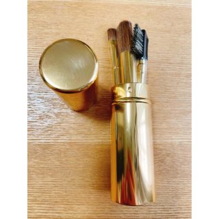 エスティローダー(Estee Lauder)のESTĒE LAUDER ブラシセット (ケース付き) 未使用品 【値下げ中】(ブラシ・チップ)