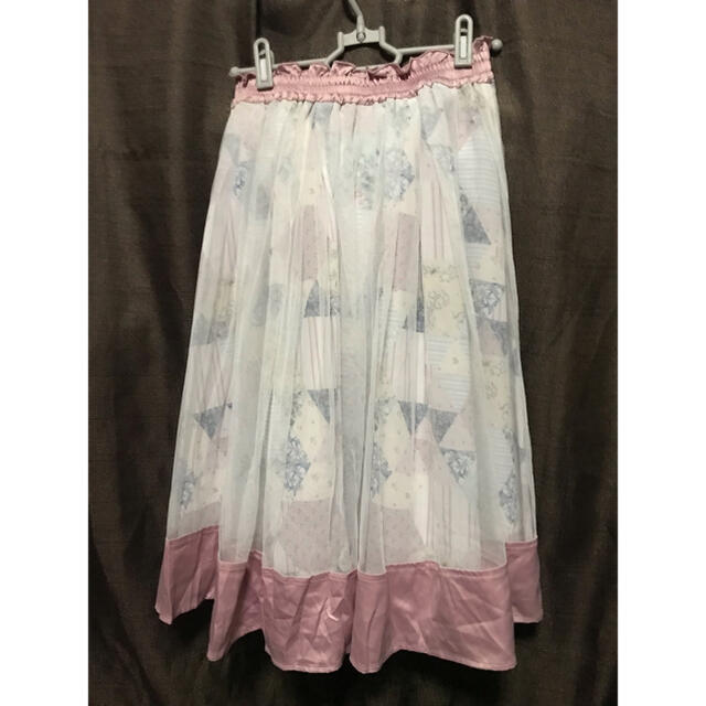 axes femme(アクシーズファム)のアクシーズファム　パッチワーク柄　スカート レディースのスカート(ひざ丈スカート)の商品写真