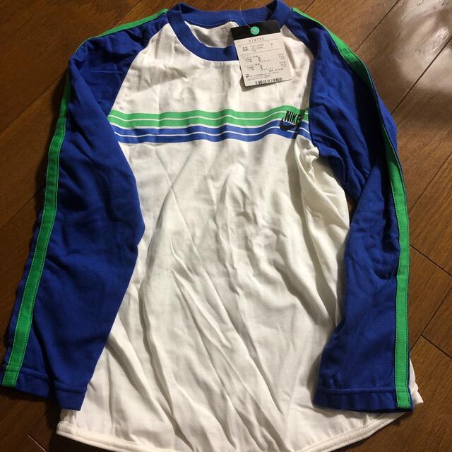 NIKE(ナイキ)の120 NIKE ロンT キッズ/ベビー/マタニティのキッズ服男の子用(90cm~)(Tシャツ/カットソー)の商品写真