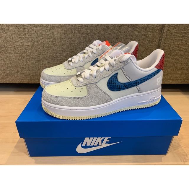 スニーカーUNDEFEATED NIKE AIR FORCE 1 LOW WHITE 25