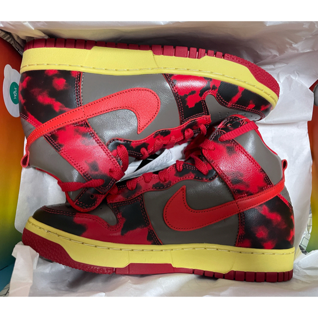 NIKE ダンク HIGH Red Acid Wash