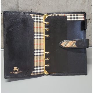 バーバリー(BURBERRY)のBURBERRY　手帳カバー　　バーバリー　システム手帳　ノバチェック(手帳)