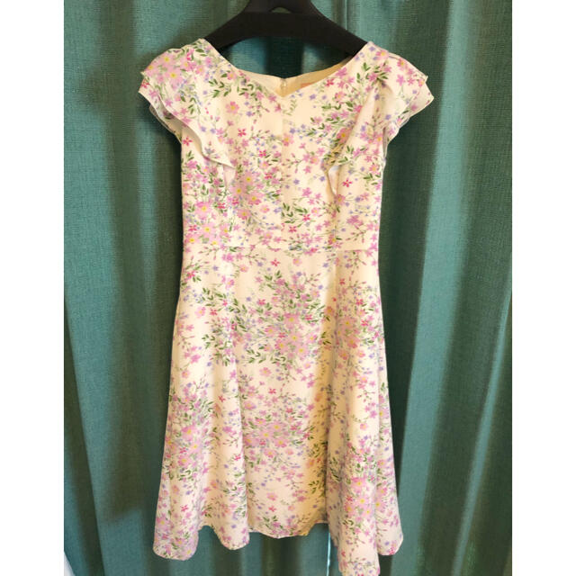 TOCCA - トッカ 花柄ワンピース 2の通販 by とみくま♡shop TOCCA - トッカ 花柄ワンピース 2の通販 by とみくま♡shop