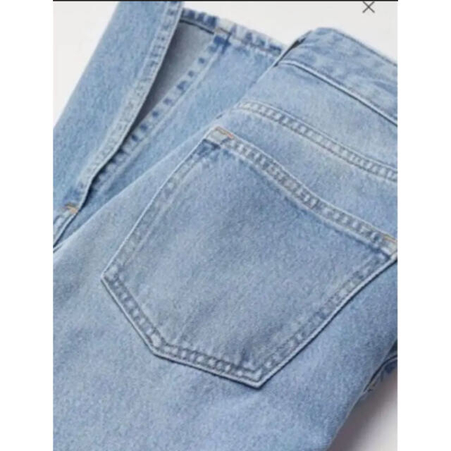 H&M(エイチアンドエム)のH＆M ストレートハイデニム　size34 レディースのパンツ(デニム/ジーンズ)の商品写真