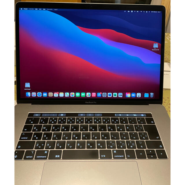 美品　MacBook pro 15インチ 2018 充放電41回