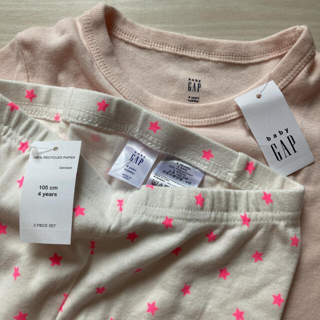 babyGAP(ベビーギャップ)の新品　baby Gap  パジャマ　4歳　105 100 ユニコーン　ギャップ キッズ/ベビー/マタニティのキッズ服女の子用(90cm~)(パジャマ)の商品写真