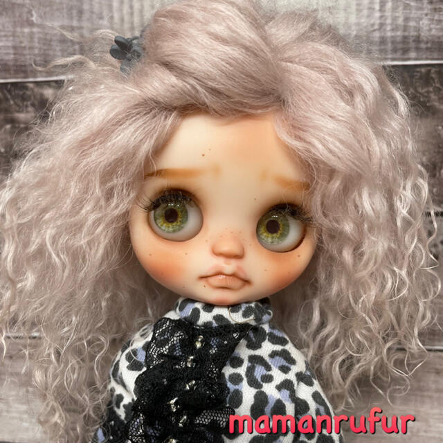 blythe _wm-311落ち着いたベビーピンク⭐️チベットラムウィッグ