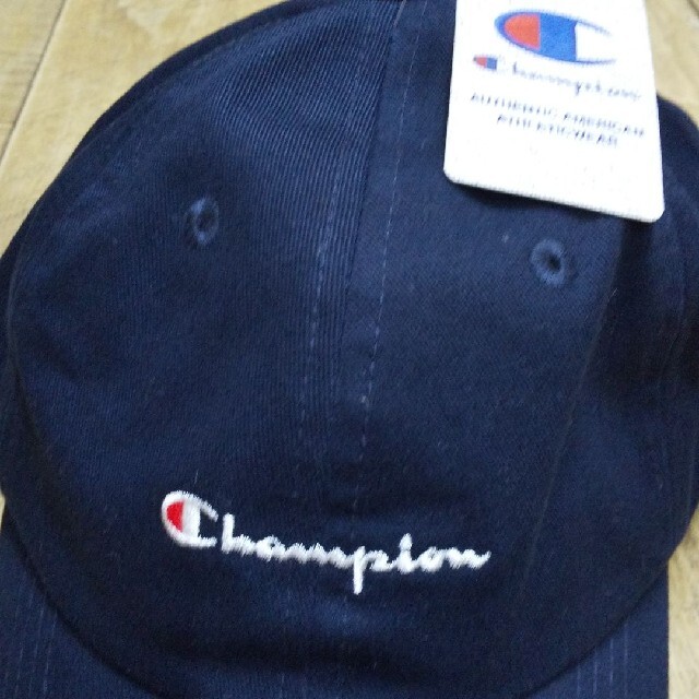 Champion(チャンピオン)のネイビー Champion 新品 ローキャップ レディースの帽子(キャップ)の商品写真