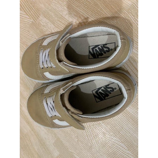 VANS(ヴァンズ)のvans スニーカー　ベージュ　17cm キッズ/ベビー/マタニティのキッズ靴/シューズ(15cm~)(スニーカー)の商品写真