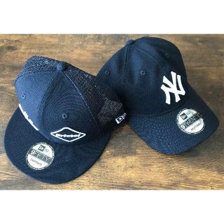 エフシーアールビー(F.C.R.B.)のF.C.R.B NEW ERA MLB TOUR CAP 2個セット(キャップ)