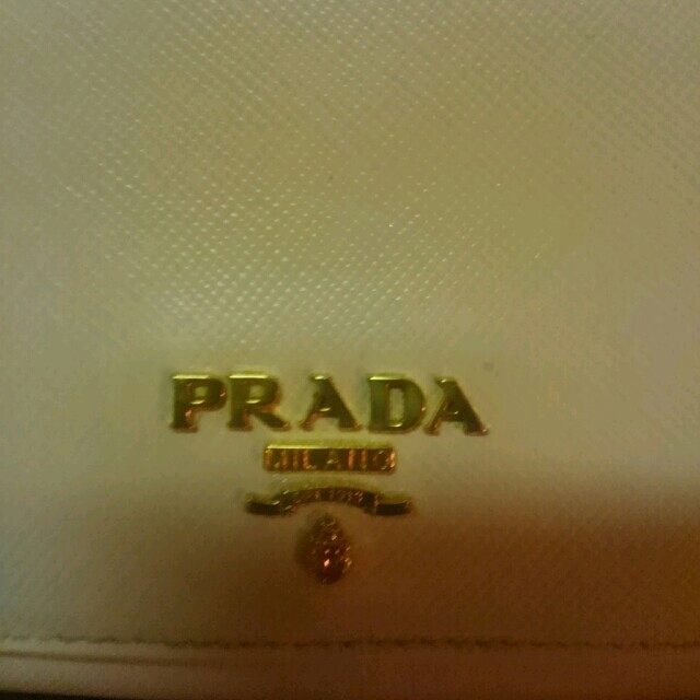 PRADA(プラダ)のりんご様専用。プラダ長財布コスメポーチセット レディースのファッション小物(財布)の商品写真